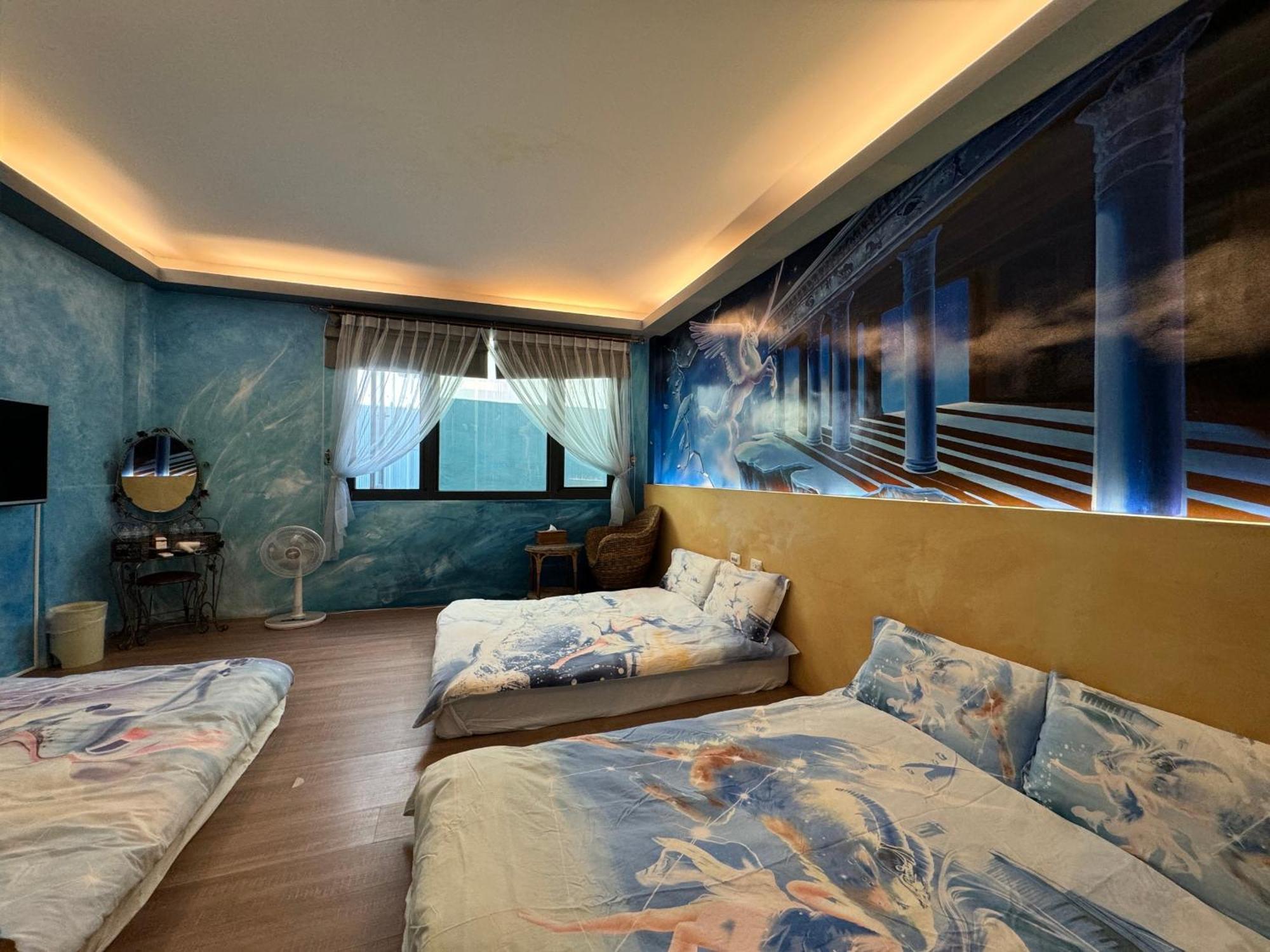 3D Sunflower Embossed B&B Hualien City Exterior photo