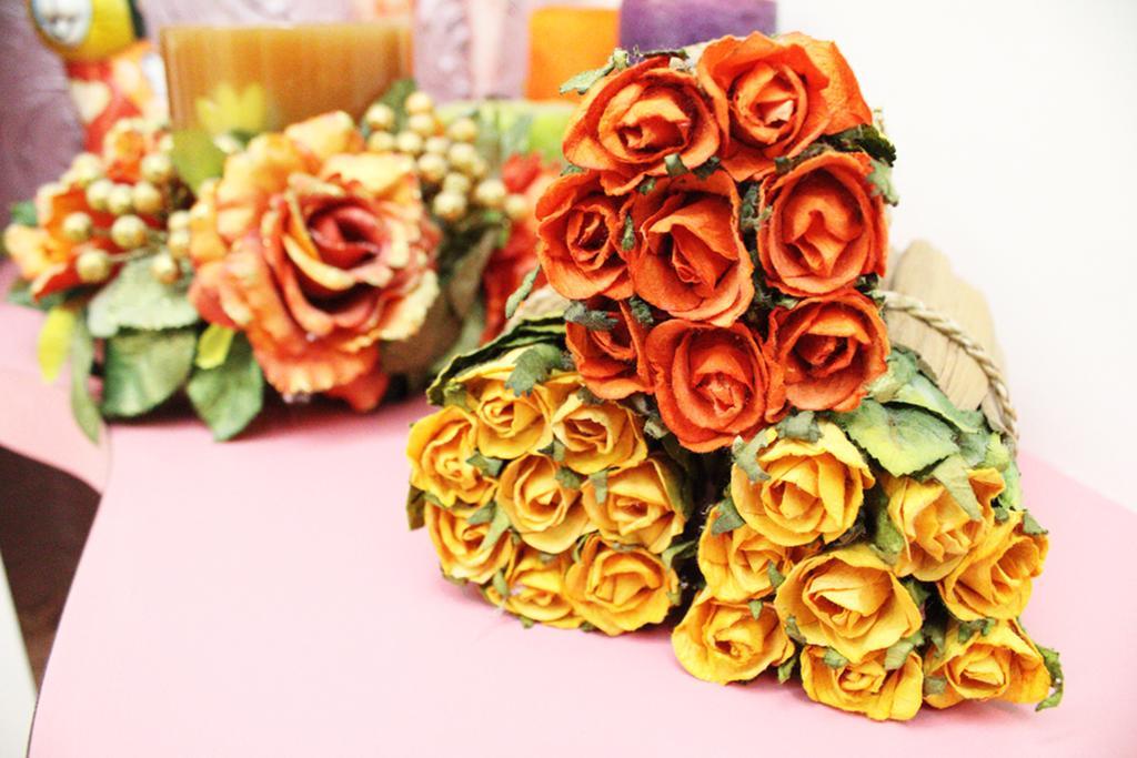 3D Sunflower Embossed B&B Hualien City Exterior photo