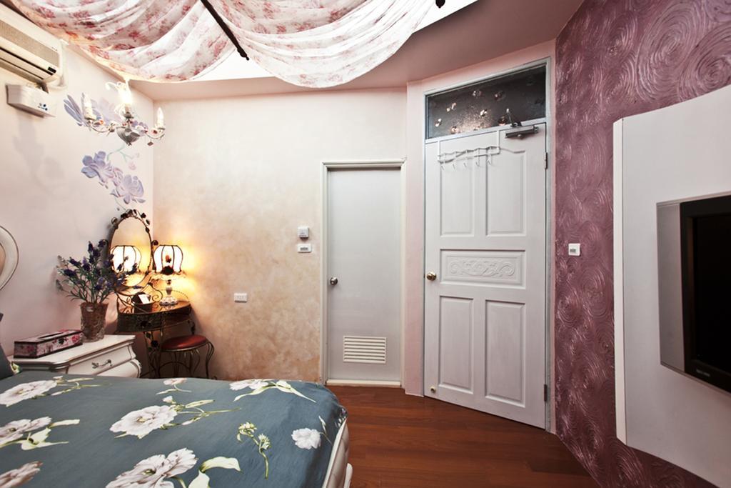 3D Sunflower Embossed B&B Hualien City Exterior photo